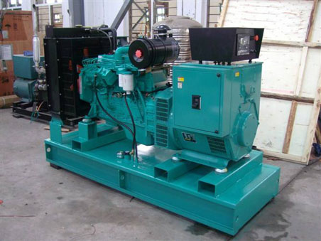 小店200kw康明斯柴油发电机组图片 小店200kw康明斯柴油发电机组图片